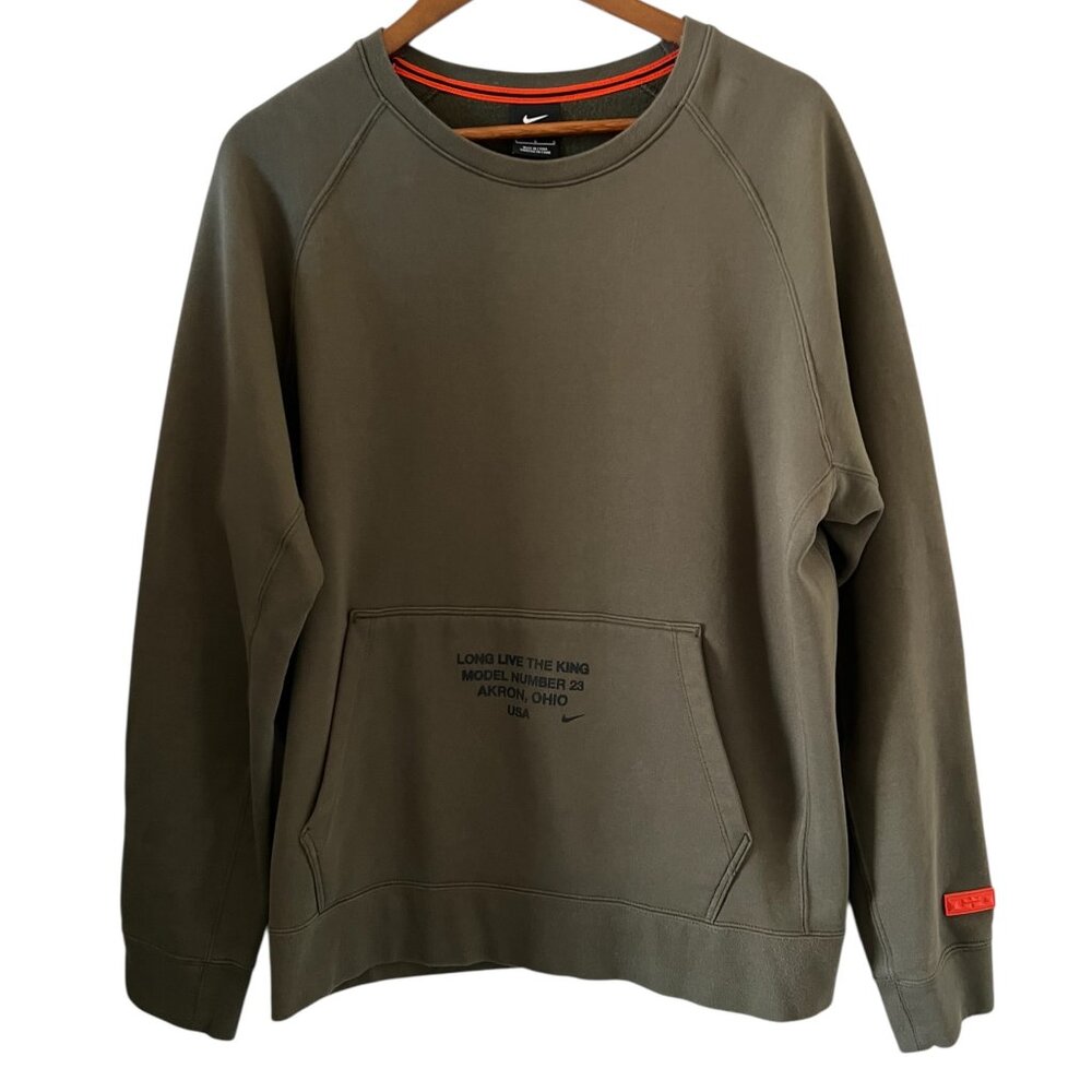 Nike LeBron Men's LS Round Neck Sweatshirt In Dark Olive Size L